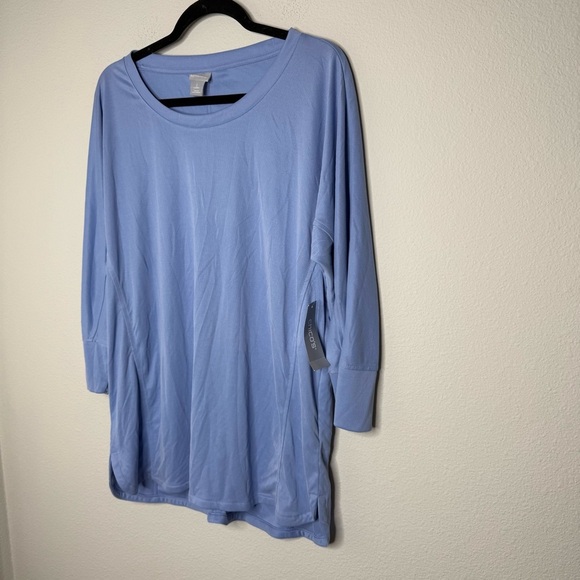 Chico’s Knit Top Sandwash Wedge Tunic Top 3/4 Sleeve Blue Veil Size 2 US SIZE 10 - Picture 3 of 11